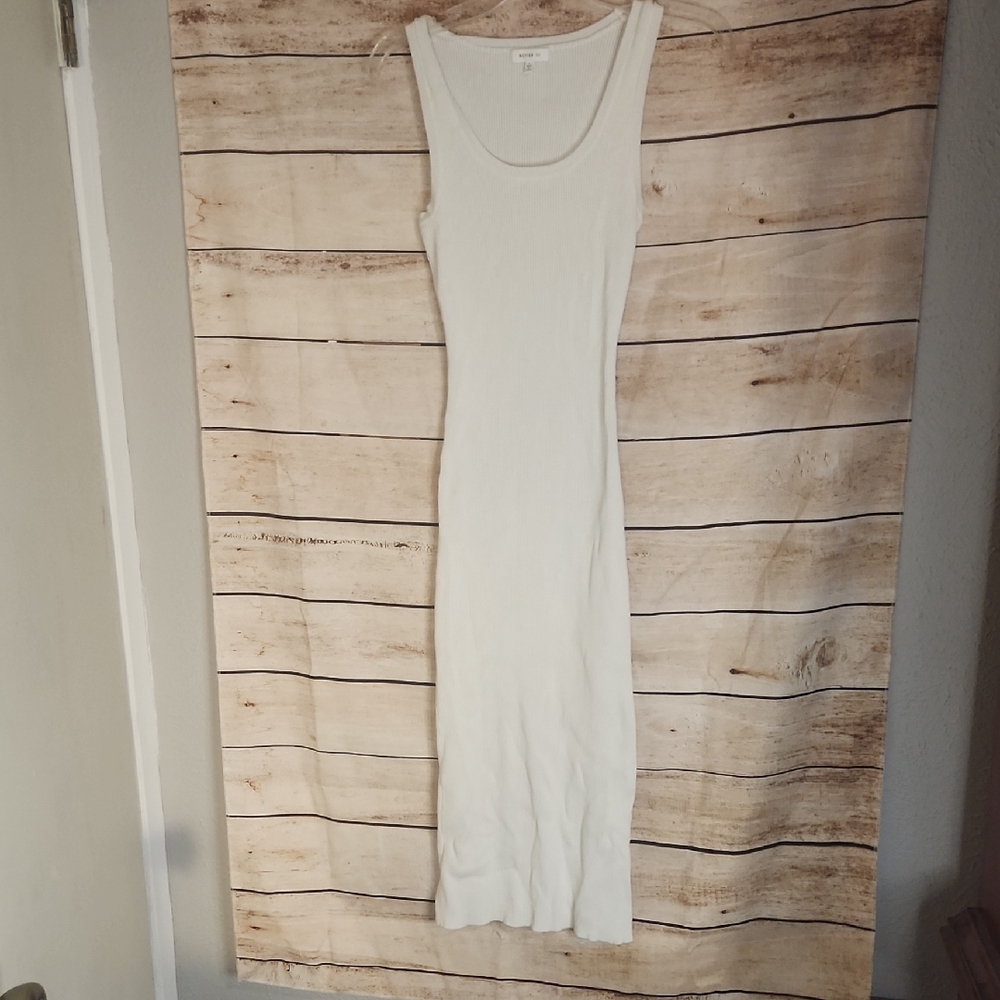 Better Be White Sleeveless Maxi Dress